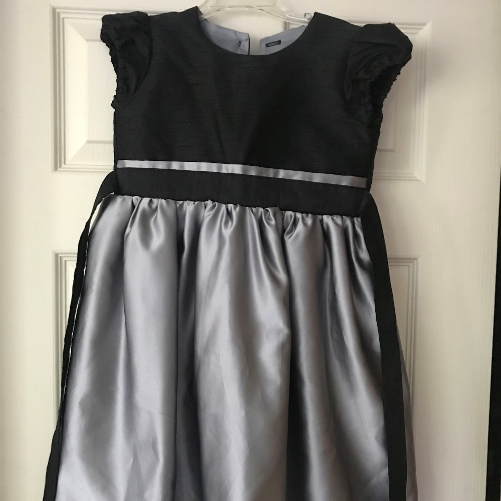 Noa Lily Girl's Dress Size:5,Color:Black and Gray